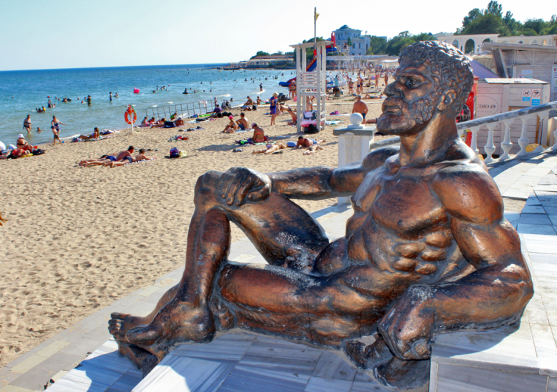 Достопримечательности Крыма: Феодосия, Коктебель, Судак, Нов свет, Ялта, Гурзуф, Ай-Петри. Фиолент Балаклава, Бахчисарай, Алушта, Евпатория, Тарханкут