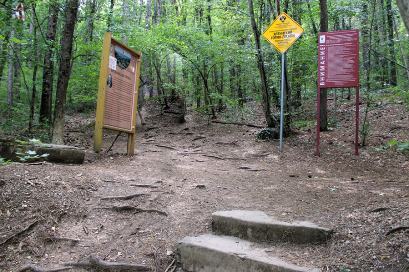 Достопримечательности Крыма: Феодосия, Коктебель, Судак, Нов свет, Ялта, Гурзуф, Ай-Петри. Фиолент Балаклава, Бахчисарай, Алушта, Евпатория, Тарханкут