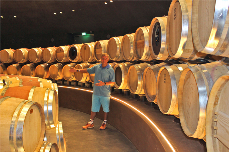 Достопримечательности Крыма: Феодосия, Коктебель, Судак, Нов свет, Ялта, Гурзуф, Ай-Петри. Фиолент Балаклава, Бахчисарай, Алушта, Евпатория, Тарханкут