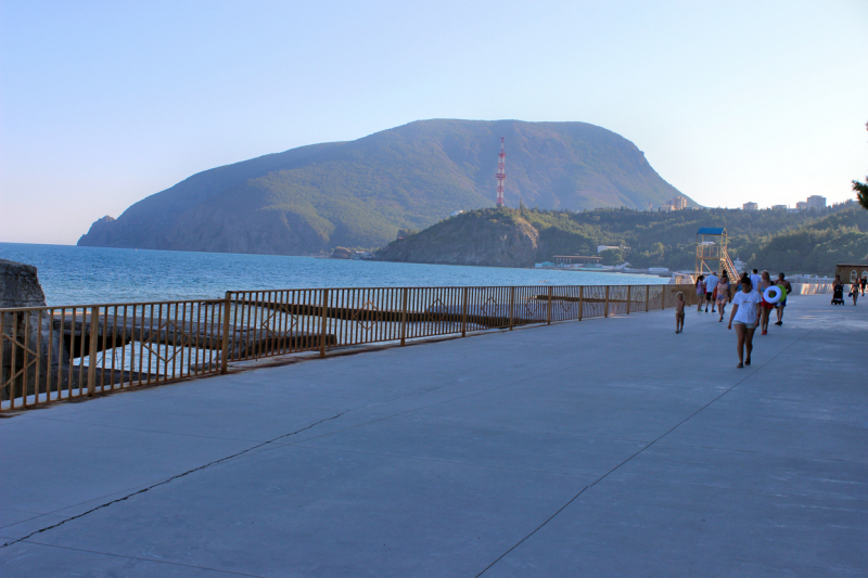 Достопримечательности Крыма: Феодосия, Коктебель, Судак, Нов свет, Ялта, Гурзуф, Ай-Петри. Фиолент Балаклава, Бахчисарай, Алушта, Евпатория, Тарханкут