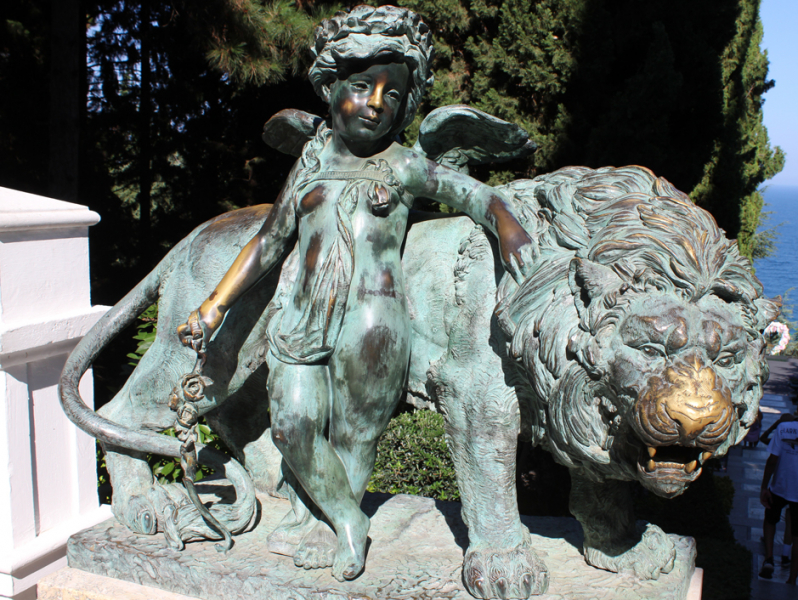 Достопримечательности Крыма: Феодосия, Коктебель, Судак, Нов свет, Ялта, Гурзуф, Ай-Петри. Фиолент Балаклава, Бахчисарай, Алушта, Евпатория, Тарханкут