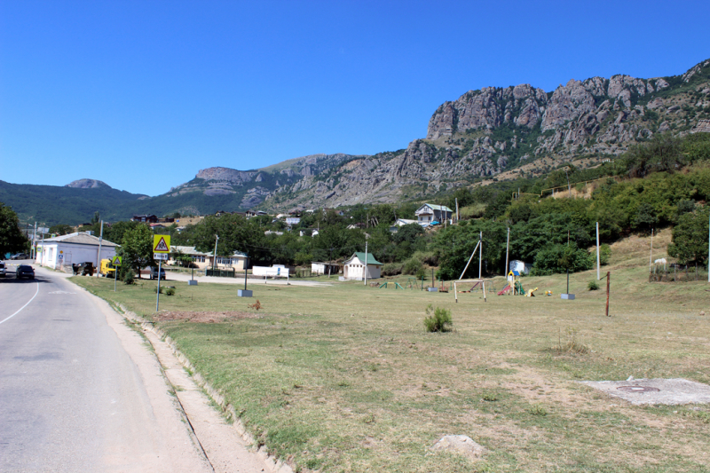 Достопримечательности Крыма: Феодосия, Коктебель, Судак, Нов свет, Ялта, Гурзуф, Ай-Петри. Фиолент Балаклава, Бахчисарай, Алушта, Евпатория, Тарханкут