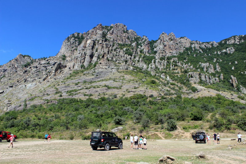 Достопримечательности Крыма: Феодосия, Коктебель, Судак, Нов свет, Ялта, Гурзуф, Ай-Петри. Фиолент Балаклава, Бахчисарай, Алушта, Евпатория, Тарханкут