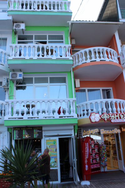 Достопримечательности Крыма: Феодосия, Коктебель, Судак, Нов свет, Ялта, Гурзуф, Ай-Петри. Фиолент Балаклава, Бахчисарай, Алушта, Евпатория, Тарханкут