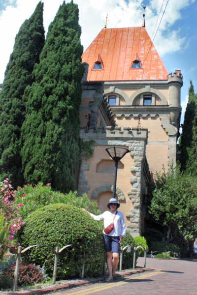 Достопримечательности Крыма: Феодосия, Коктебель, Судак, Нов свет, Ялта, Гурзуф, Ай-Петри. Фиолент Балаклава, Бахчисарай, Алушта, Евпатория, Тарханкут