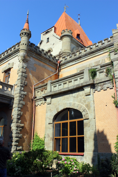 Достопримечательности Крыма: Феодосия, Коктебель, Судак, Нов свет, Ялта, Гурзуф, Ай-Петри. Фиолент Балаклава, Бахчисарай, Алушта, Евпатория, Тарханкут