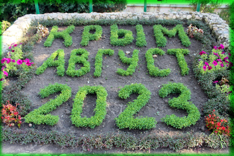 Достопримечательности Крыма: Феодосия, Коктебель, Судак, Нов свет, Ялта, Гурзуф, Ай-Петри. Фиолент Балаклава, Бахчисарай, Алушта, Евпатория, Тарханкут