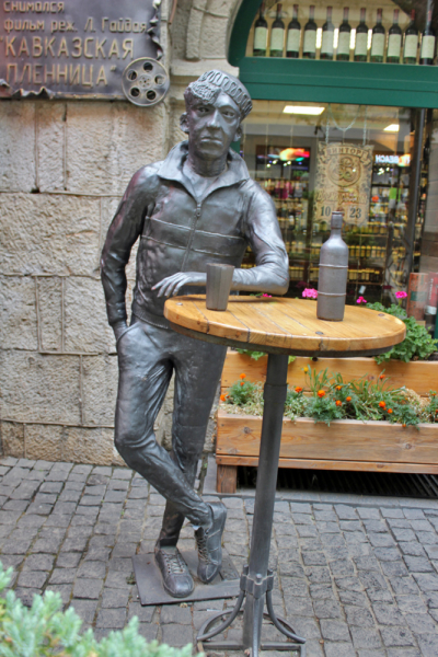 Достопримечательности Крыма: Феодосия, Коктебель, Судак, Нов свет, Ялта, Гурзуф, Ай-Петри. Фиолент Балаклава, Бахчисарай, Алушта, Евпатория, Тарханкут