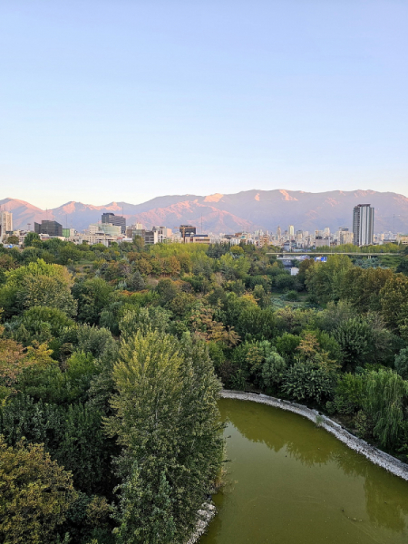 Солнечный Иран в октябре 2023. Города, горы, пустыня, острова, закаты...