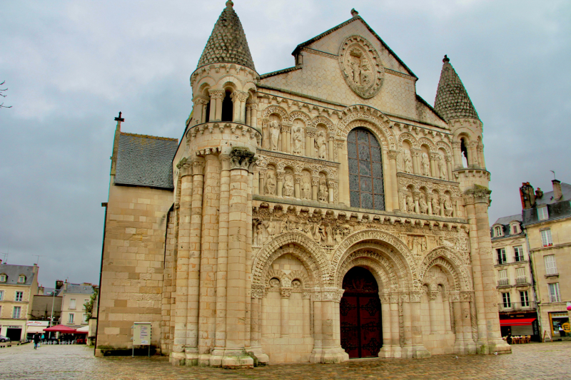 Французские зигзаги. Сентябрь 2019 г.