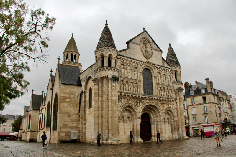 Французские зигзаги. Сентябрь 2019 г.