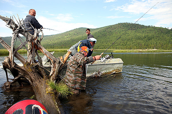 Байкал на яхте, июль 2006. Особенности рыбалки. Фото