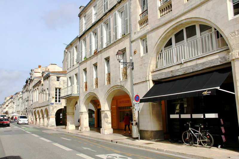 Французские зигзаги. Сентябрь 2019 г.