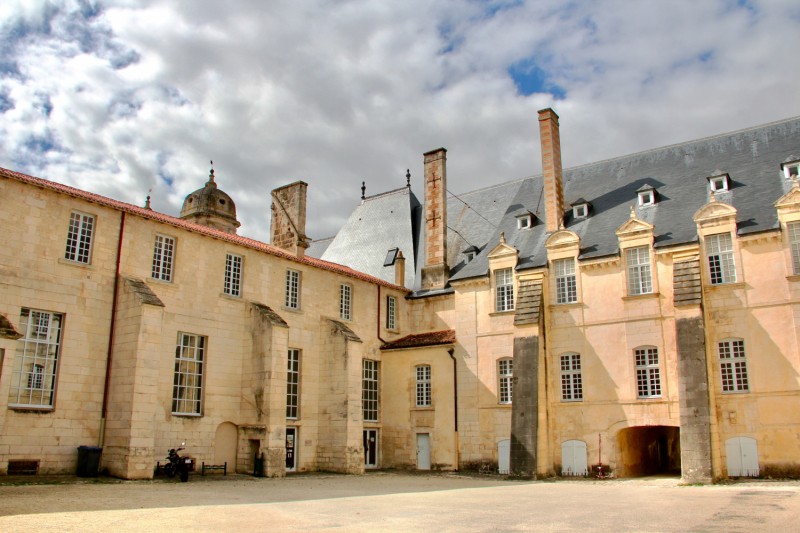 Французские зигзаги. Сентябрь 2019 г.