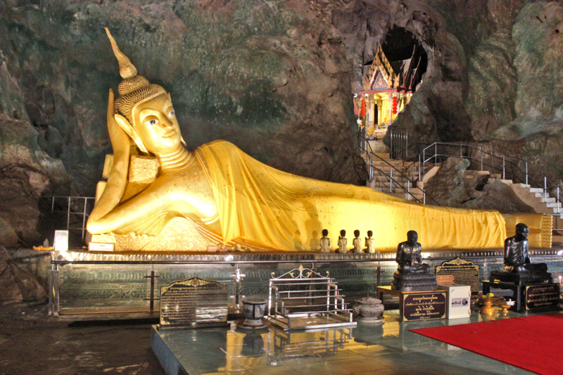 Путеводитель по Пхукету: маршруты и экскурсии, пляжи и храмы, поездки на острова  и смотровые площадки.