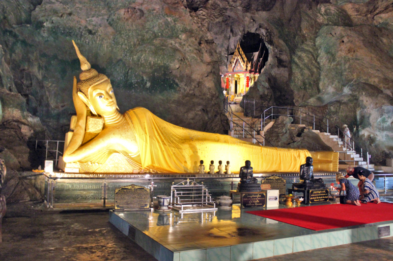 Путеводитель по Пхукету: маршруты и экскурсии, пляжи и храмы, поездки на острова  и смотровые площадки.