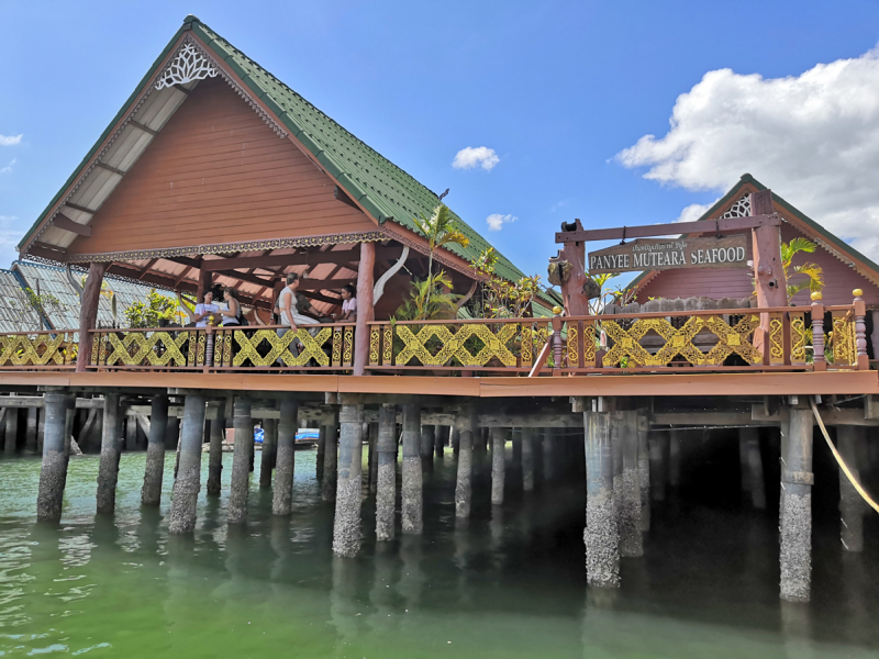 Путеводитель по Пхукету: маршруты и экскурсии, пляжи и храмы, поездки на острова  и смотровые площадки.