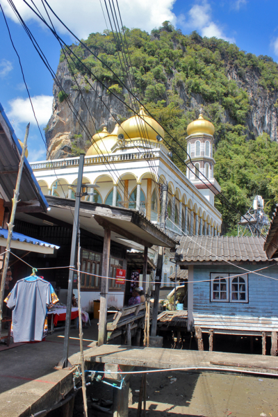 Путеводитель по Пхукету: маршруты и экскурсии, пляжи и храмы, поездки на острова  и смотровые площадки.