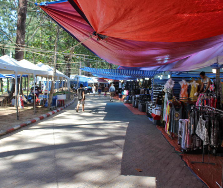 Путеводитель по Пхукету: маршруты и экскурсии, пляжи и храмы, поездки на острова  и смотровые площадки.