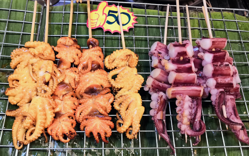 Путеводитель по Пхукету: маршруты и экскурсии, пляжи и храмы, поездки на острова  и смотровые площадки.