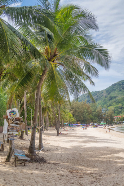 Путеводитель по Пхукету: маршруты и экскурсии, пляжи и храмы, поездки на острова  и смотровые площадки.