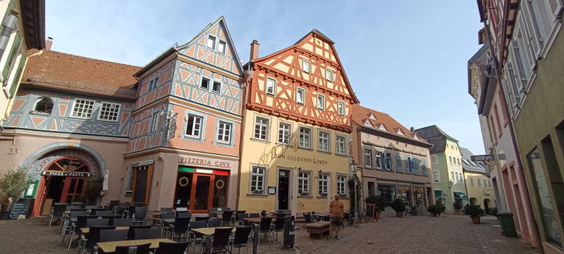 "Игрушечные" городки в Европе. Куда?