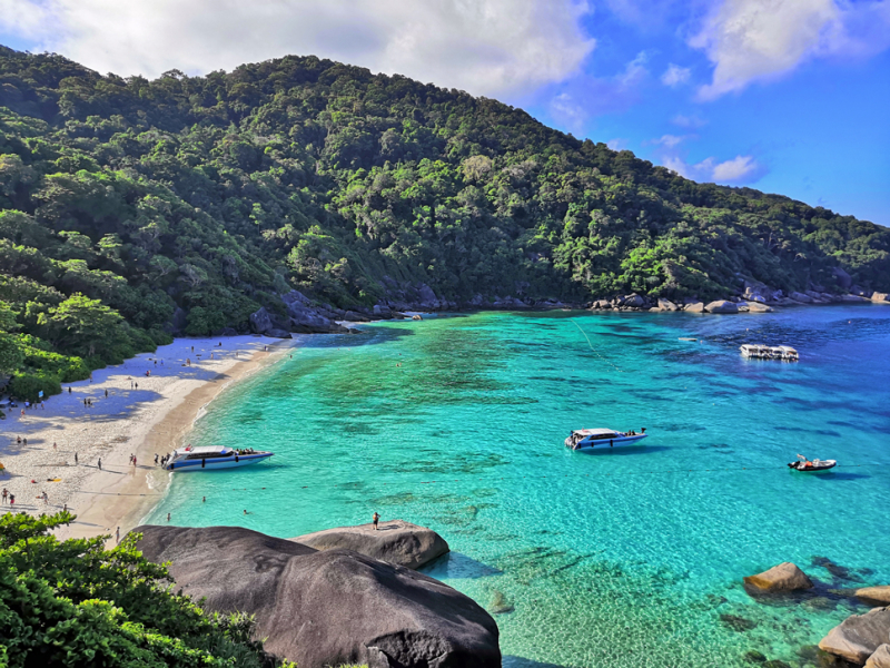 Путеводитель по Пхукету: маршруты и экскурсии, пляжи и храмы, поездки на острова  и смотровые площадки.