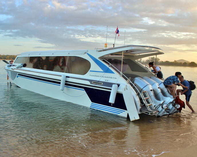 Путеводитель по Пхукету: маршруты и экскурсии, пляжи и храмы, поездки на острова  и смотровые площадки.