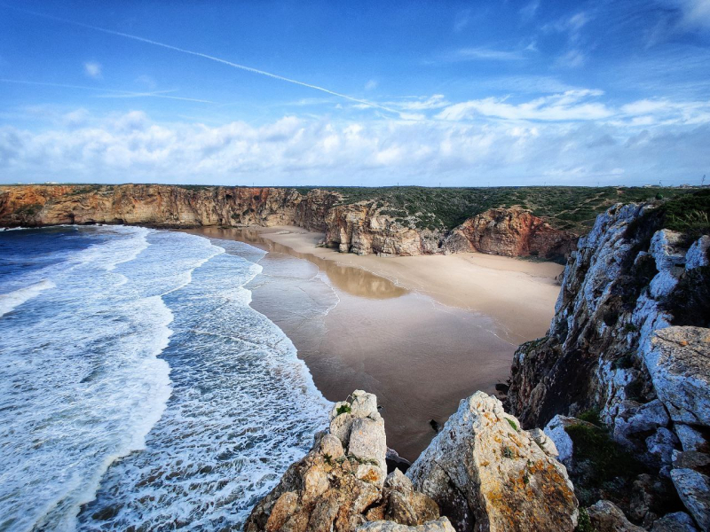 Расслабленный соло хайкинг по побережью Португалии. Fisherman's trail, март 2024