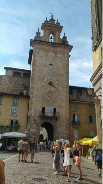 Италия и Франция в одном флаконе: инструкция по созданию нового человека