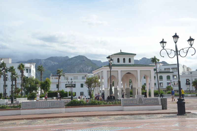 Марокко в сентябре 2024: Танжер, Шефшауэн, водопады Akchour и Тетуан.