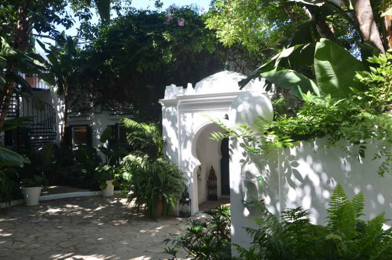 Марокко в сентябре 2024: Танжер, Шефшауэн, водопады Akchour и Тетуан.