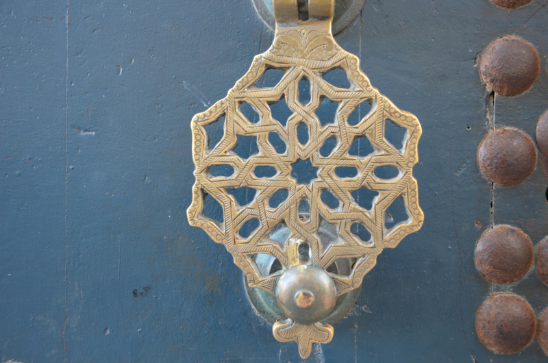 Марокко в сентябре 2024: Танжер, Шефшауэн, водопады Akchour и Тетуан.