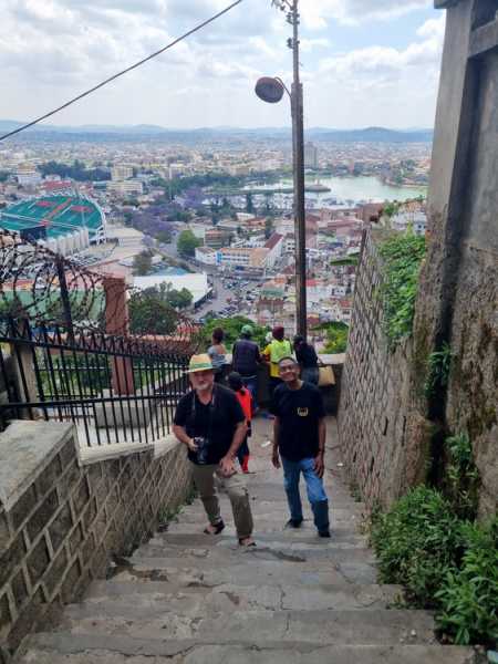 Мадагаскар и Маврикий. Баобабы и киты.