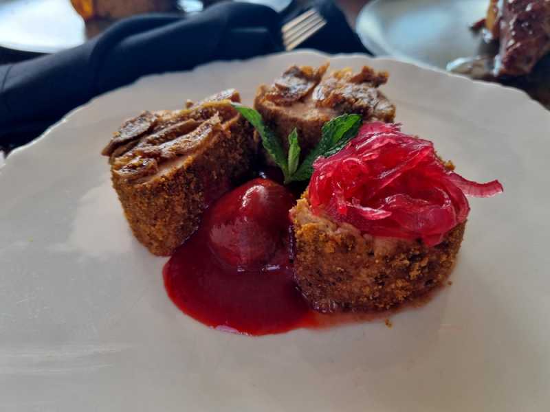 Мадагаскар и Маврикий. Баобабы и киты.