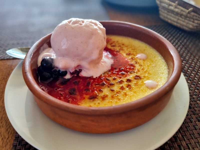 Мадагаскар и Маврикий. Баобабы и киты.