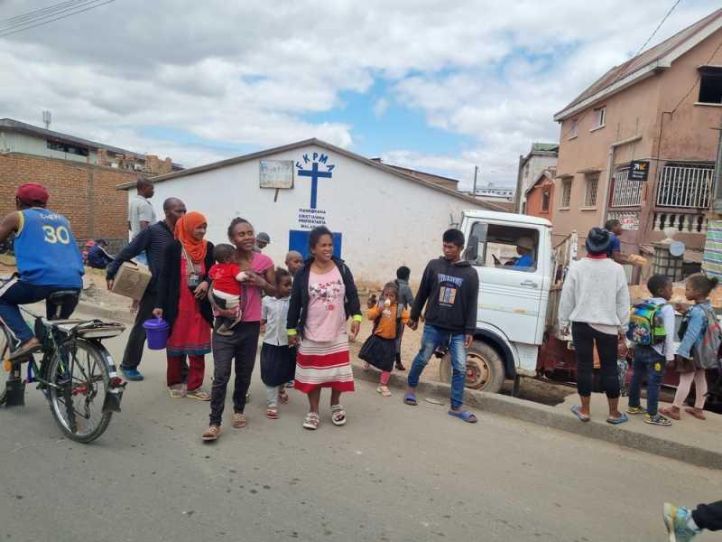 Мадагаскар и Маврикий. Баобабы и киты.