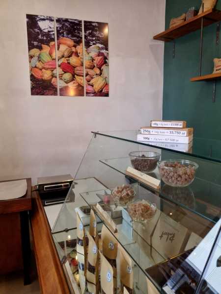 Мадагаскар и Маврикий. Баобабы и киты.