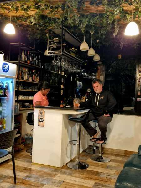 Мадагаскар и Маврикий. Баобабы и киты.