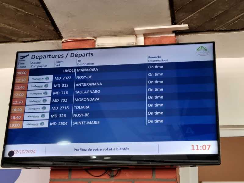 Мадагаскар и Маврикий. Баобабы и киты.