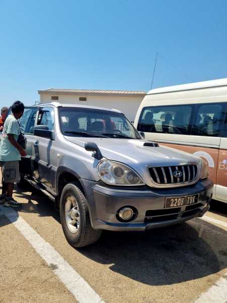 Мадагаскар и Маврикий. Баобабы и киты.