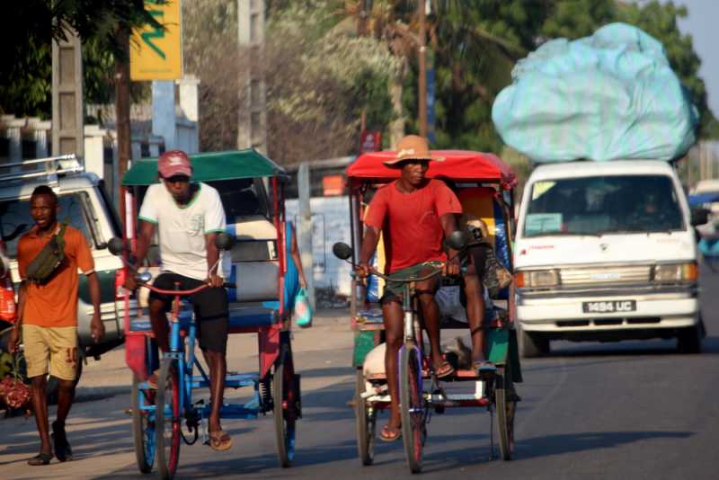 Мадагаскар и Маврикий. Баобабы и киты.