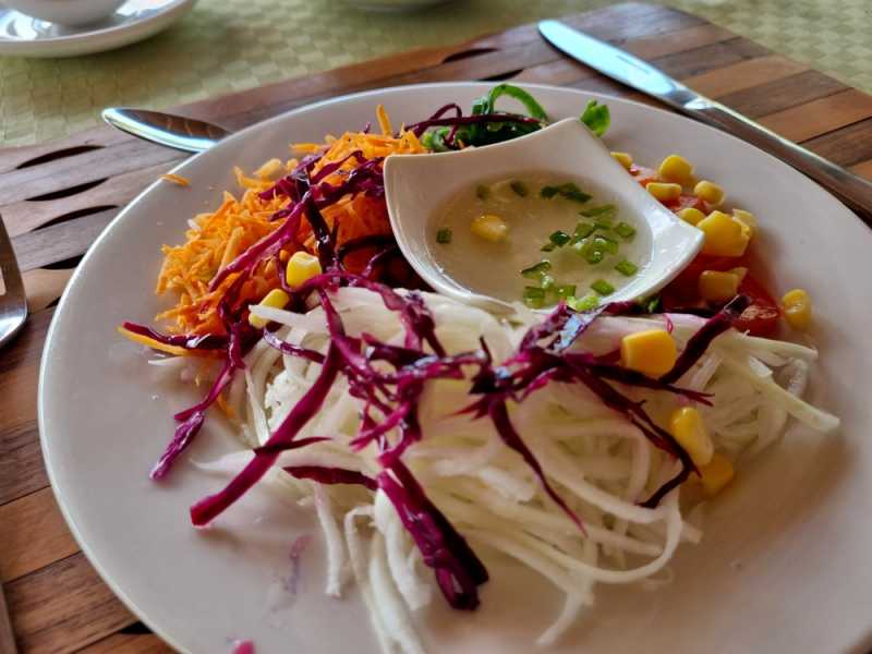 Мадагаскар и Маврикий. Баобабы и киты.