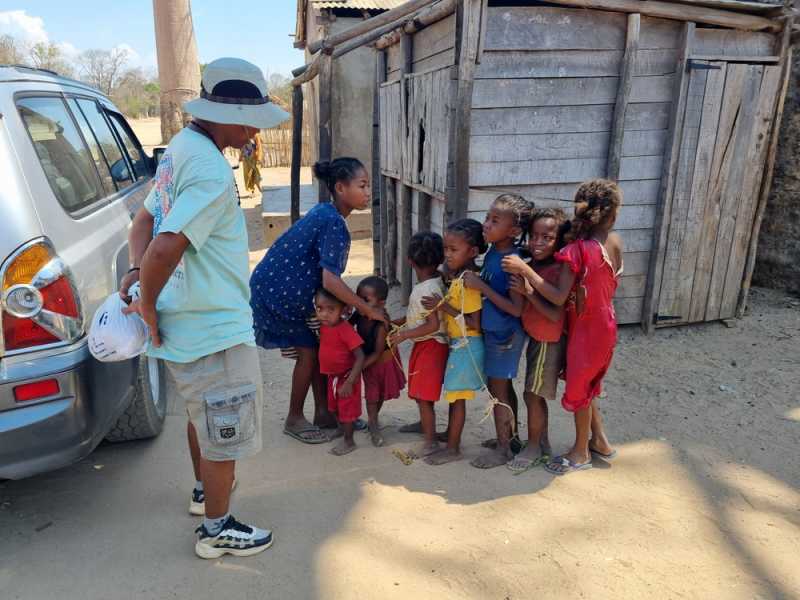 Мадагаскар и Маврикий. Баобабы и киты.