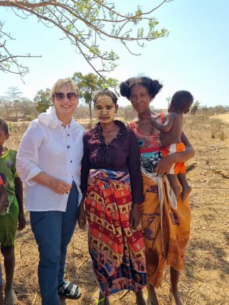 Мадагаскар и Маврикий. Баобабы и киты.