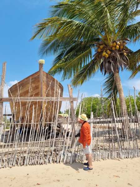 Мадагаскар и Маврикий. Баобабы и киты.