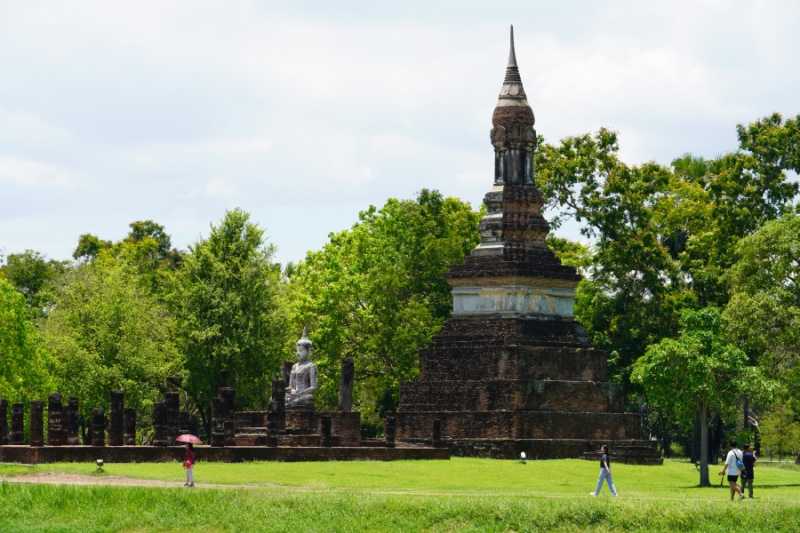 Сукхотхай (Sukhothai) и Си Сатчаналай (Si Satchanalai), апрель 2025