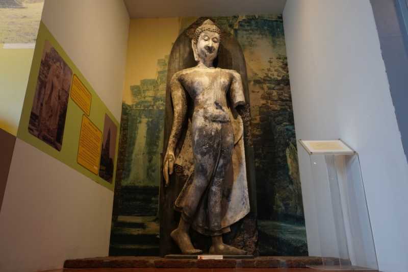 Сукхотхай (Sukhothai) и Си Сатчаналай (Si Satchanalai), апрель 2025