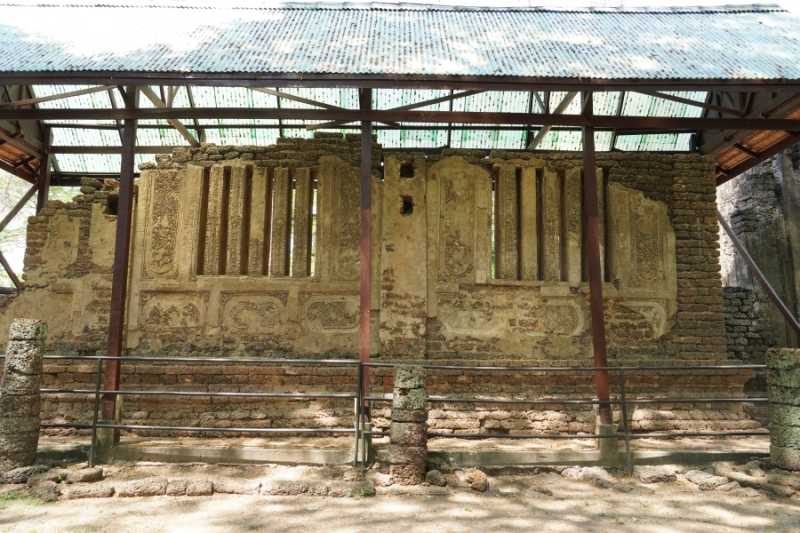 Сукхотхай (Sukhothai) и Си Сатчаналай (Si Satchanalai), апрель 2025
