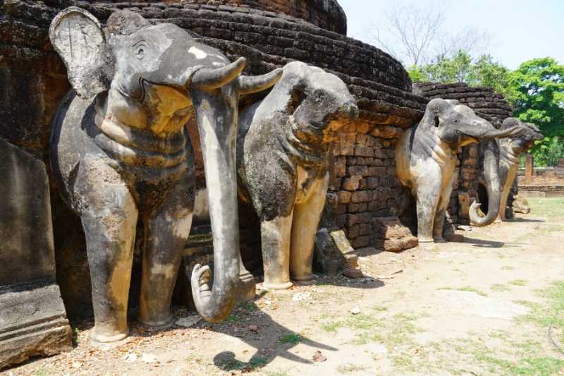 Сукхотхай (Sukhothai) и Си Сатчаналай (Si Satchanalai), апрель 2025